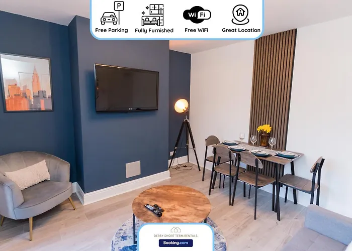 Award-Winning Four Bedrooms House, Parking, Wifi By Derby Short Term Rental Short Lets & Serviced Accommodation Derby